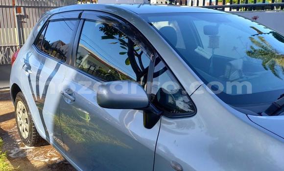 Comprar Usado Toyota Auris Azul Carro em Maputo em Maputo Comprar Usado Toyota Auris Azul Carro em Maputo em Maputo