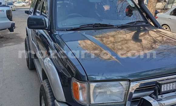 Buy Used Toyota Hilux Surf Blue Car in Maputo in Maputo Buy Used Toyota Hilux Surf Blue Car in Maputo in Maputo