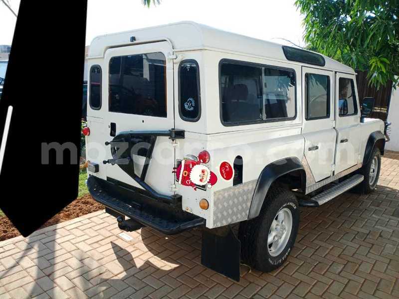 Big with watermark land rover defender maputo maputo 28251