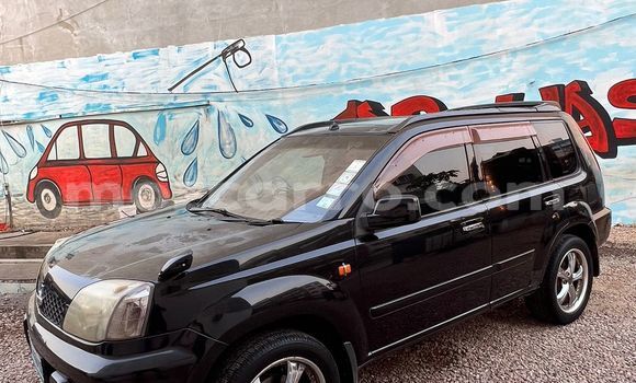 Tenga Tsaru Nissan X-Trail Nhema Mota in Maputo in Maputo