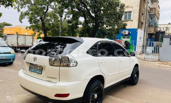 Comprar Usado Toyota Harrier Branco Carro em Maputo em Maputo Comprar Usado Toyota Harrier Branco Carro em Maputo em Maputo