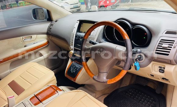 Comprar Usado Toyota Harrier Branco Carro em Maputo em Maputo Comprar Usado Toyota Harrier Branco Carro em Maputo em Maputo