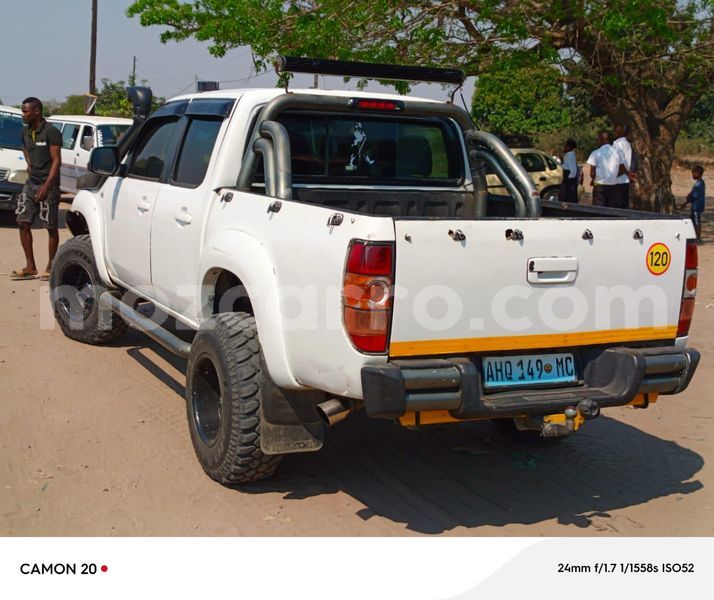 Big with watermark mazda bt 50 maputo maputo 28274