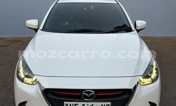 Comprar Usado Mazda Demio Branco Carro em Maputo em Maputo Comprar Usado Mazda Demio Branco Carro em Maputo em Maputo