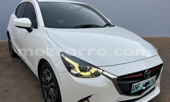 Comprar Usado Mazda Demio Branco Carro em Maputo em Maputo Comprar Usado Mazda Demio Branco Carro em Maputo em Maputo