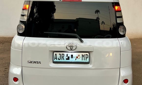 Tenga Tsaru Toyota Sienta Chena Mota in Maputo in Maputo Tenga Tsaru Toyota Sienta Chena Mota in Maputo in Maputo