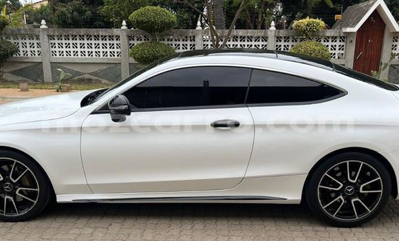 Buy Used Mercedes-Benz C-Classe White Car in Maputo in Maputo Buy Used Mercedes-Benz C-Classe White Car in Maputo in Maputo