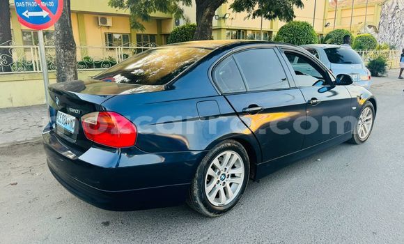 Comprar Novo BMW 3-Series Azul Carro em Maputo em Maputo Comprar Novo BMW 3-Series Azul Carro em Maputo em Maputo