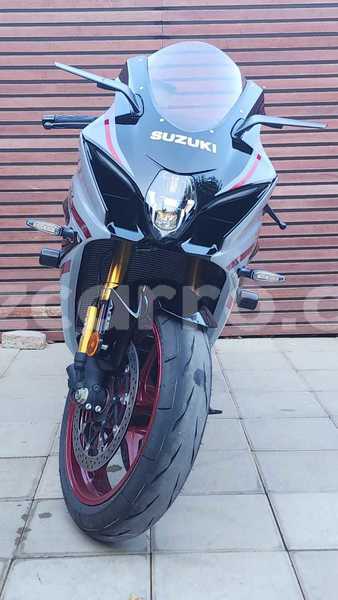 Big with watermark suzuki gsx r maputo maputo 28296