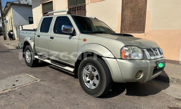 Buy Used Nissan Hardbody Other Car in Maputo in Maputo