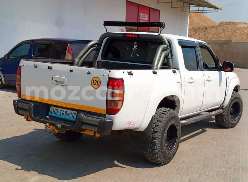 Big with watermark mazda bt 50 maputo maputo 28301