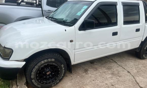 Tenga Tsaru Isuzu KB Chena Mota in Maputo in Maputo Tenga Tsaru Isuzu KB Chena Mota in Maputo in Maputo