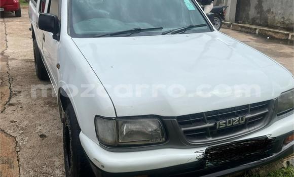 Tenga Tsaru Isuzu KB Chena Mota in Maputo in Maputo Tenga Tsaru Isuzu KB Chena Mota in Maputo in Maputo