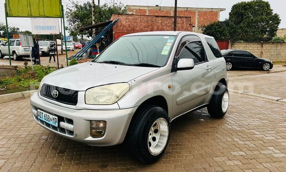 Comprar Usado Toyota RAV4 De outros Carro em Maputo em Maputo Comprar Usado Toyota RAV4 De outros Carro em Maputo em Maputo