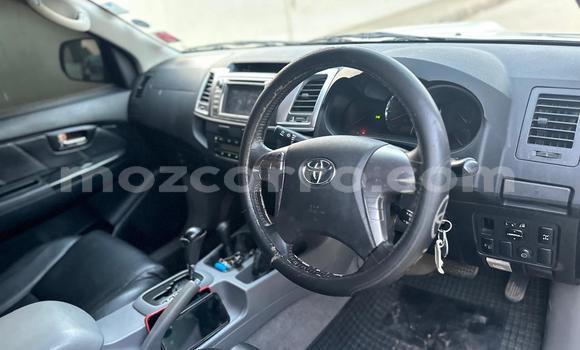 Tenga Tsaru Toyota Hilux Zvimwe Mota in Maputo in Maputo Tenga Tsaru Toyota Hilux Zvimwe Mota in Maputo in Maputo