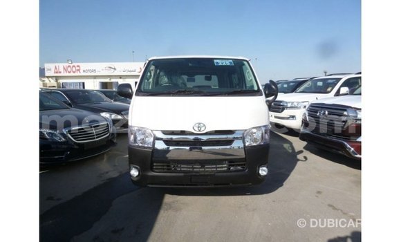 Nunua Imported Toyota Hiace Nyeupe Gari ndani ya Import - Dubai nchini Cabo Delgado Nunua Imported Toyota Hiace Nyeupe Gari ndani ya Import - Dubai nchini Cabo Delgado