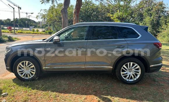 Comprar Novo Volkswagen Touareg Prata Carro em Maputo em Maputo Comprar Novo Volkswagen Touareg Prata Carro em Maputo em Maputo
