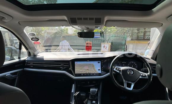 Comprar Novo Volkswagen Touareg Prata Carro em Maputo em Maputo Comprar Novo Volkswagen Touareg Prata Carro em Maputo em Maputo
