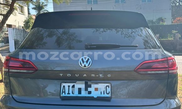 Comprar Novo Volkswagen Touareg Prata Carro em Maputo em Maputo Comprar Novo Volkswagen Touareg Prata Carro em Maputo em Maputo