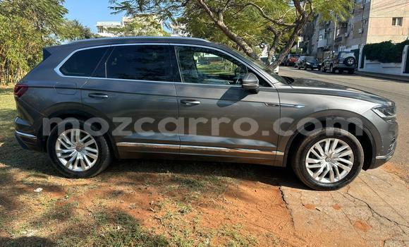 Comprar Novo Volkswagen Touareg Prata Carro em Maputo em Maputo Comprar Novo Volkswagen Touareg Prata Carro em Maputo em Maputo