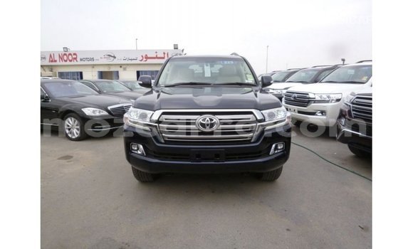 Tenga Imported Toyota Land Cruiser Bhuruu Mota in Import - Dubai in Cabo Delgado Tenga Imported Toyota Land Cruiser Bhuruu Mota in Import - Dubai in Cabo Delgado