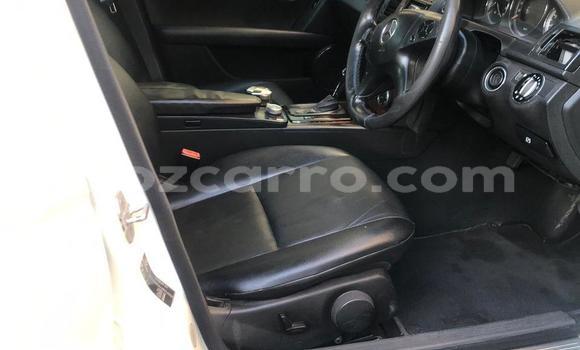 Tenga Tsaru Mercedes-Benz C180 coupe Chena Mota in Maputo in Maputo Tenga Tsaru Mercedes-Benz C180 coupe Chena Mota in Maputo in Maputo