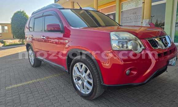 Tenga Itsva Nissan X-Trail Tsvuku Mota in Maputo in Maputo