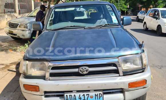 Nunua Ilio tumika Toyota Hilux Surf Bluu Gari ndani ya Maputo nchini Maputo Nunua Ilio tumika Toyota Hilux Surf Bluu Gari ndani ya Maputo nchini Maputo