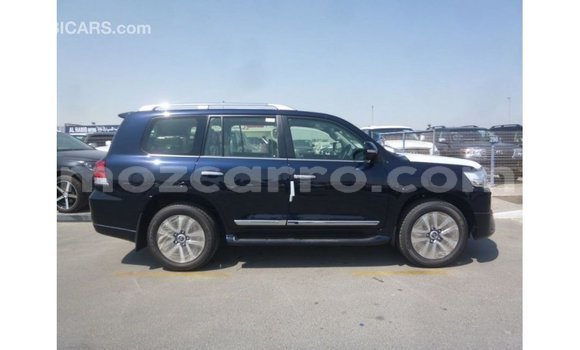 Nunua Imported Toyota Land Cruiser Bluu Gari ndani ya Import - Dubai nchini Cabo Delgado Nunua Imported Toyota Land Cruiser Bluu Gari ndani ya Import - Dubai nchini Cabo Delgado