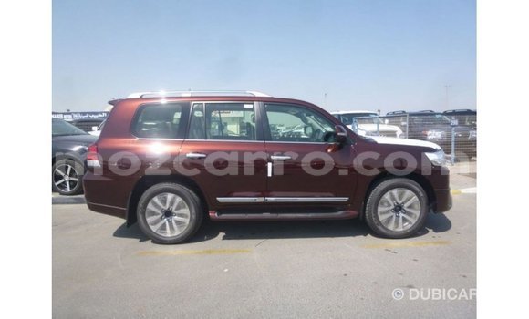 Nunua Imported Toyota Land Cruiser Nyekundu Gari ndani ya Import - Dubai nchini Cabo Delgado Nunua Imported Toyota Land Cruiser Nyekundu Gari ndani ya Import - Dubai nchini Cabo Delgado