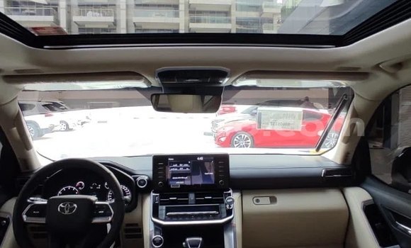 Comprar Usado Toyota Land Cruiser Branco Carro em Balama em Cabo Delgado Comprar Usado Toyota Land Cruiser Branco Carro em Balama em Cabo Delgado