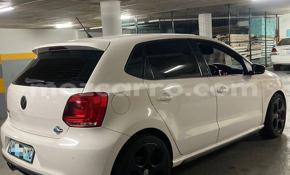 Buy Used Volkswagen Golf White Car in Maputo in Maputo Buy Used Volkswagen Golf White Car in Maputo in Maputo