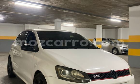 Buy Used Volkswagen Golf White Car in Maputo in Maputo Buy Used Volkswagen Golf White Car in Maputo in Maputo