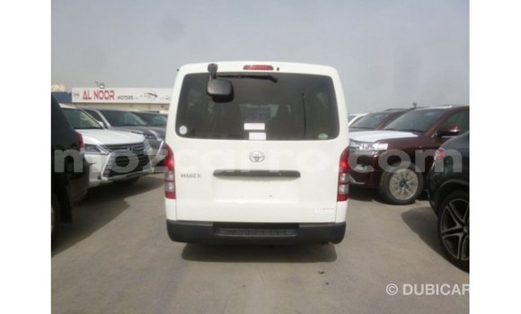 Nunua Imported Toyota Hiace Nyeupe Gari ndani ya Import - Dubai nchini Cabo Delgado Nunua Imported Toyota Hiace Nyeupe Gari ndani ya Import - Dubai nchini Cabo Delgado