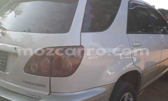 Tenga Tsaru Toyota Harrier Zvimwe Mota in Maputo in Maputo
