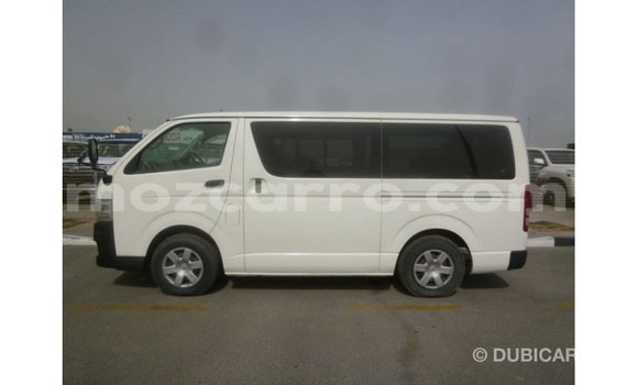 Nunua Imported Toyota Hiace Nyeupe Gari ndani ya Import - Dubai nchini Cabo Delgado Nunua Imported Toyota Hiace Nyeupe Gari ndani ya Import - Dubai nchini Cabo Delgado