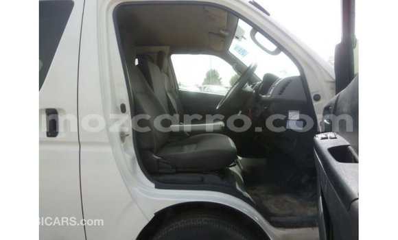 Comprar Importar Toyota Hiace Branco Carro em Import - Dubai em Cabo Delgado Comprar Importar Toyota Hiace Branco Carro em Import - Dubai em Cabo Delgado