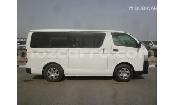Comprar Importar Toyota Hiace Branco Carro em Import - Dubai em Cabo Delgado Comprar Importar Toyota Hiace Branco Carro em Import - Dubai em Cabo Delgado