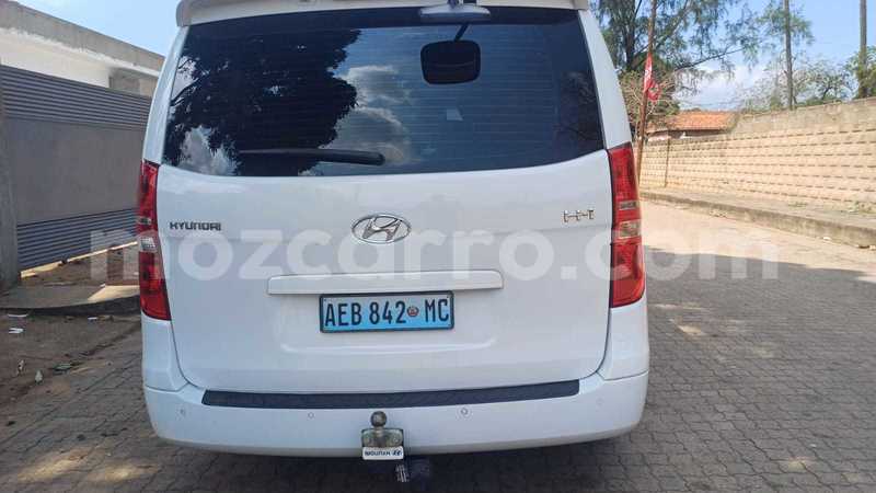 Big with watermark hyundai h1 maputo maputo 28436