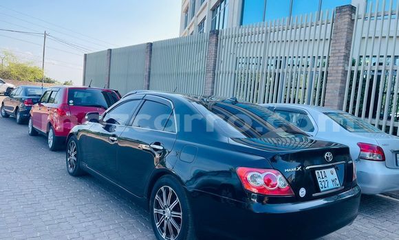 Comprar Usado Toyota Mark X Preto Carro em Maputo em Maputo Comprar Usado Toyota Mark X Preto Carro em Maputo em Maputo