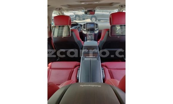 Comprar Importar Toyota Land Cruiser Preto Carro em Import - Dubai em Cabo Delgado Comprar Importar Toyota Land Cruiser Preto Carro em Import - Dubai em Cabo Delgado
