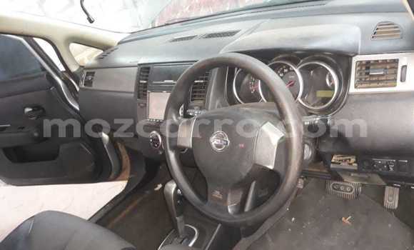 Comprar Usado Mitsubishi Triton Branco Carro em Maputo em Maputo Comprar Usado Mitsubishi Triton Branco Carro em Maputo em Maputo