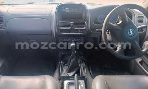 Nunua Ilio tumika Nissan Hardbody Nyeupe Gari ndani ya Maputo nchini Maputo Nunua Ilio tumika Nissan Hardbody Nyeupe Gari ndani ya Maputo nchini Maputo