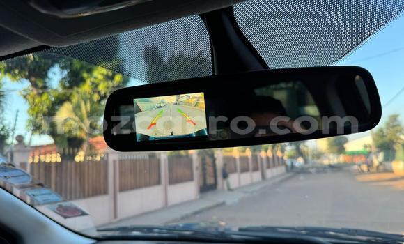 Comprar Usado Mazda BT-50 Azul Carro em Maputo em Maputo Comprar Usado Mazda BT-50 Azul Carro em Maputo em Maputo