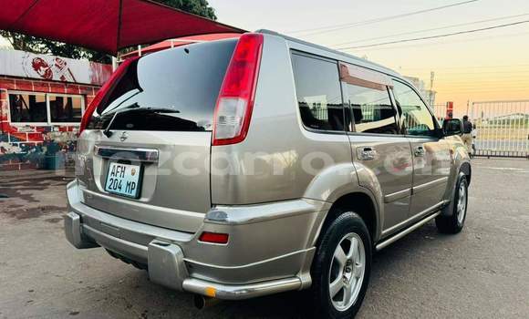Tenga Tsaru Nissan X-Trail Zvimwe Mota in Maputo in Maputo