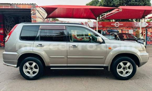 Nunua Ilio tumika Nissan X-Trail Nyingine Gari ndani ya Maputo nchini Maputo Nunua Ilio tumika Nissan X-Trail Nyingine Gari ndani ya Maputo nchini Maputo