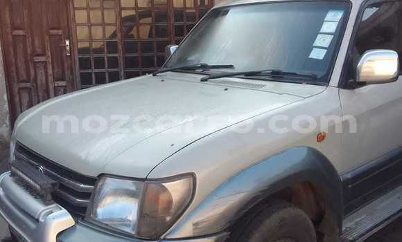 Tenga Tsaru Toyota Land Cruiser Prado Zvimwe Mota in Maputo in Maputo