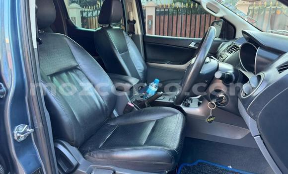 Comprar Usado Mazda BT-50 De outros Carro em Maputo em Maputo Comprar Usado Mazda BT-50 De outros Carro em Maputo em Maputo