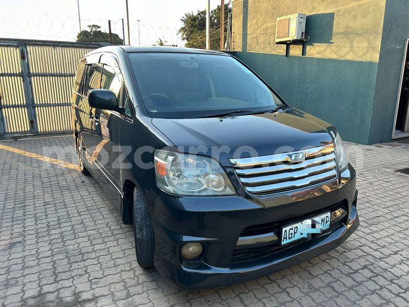 Big with watermark toyota noah maputo maputo 28455