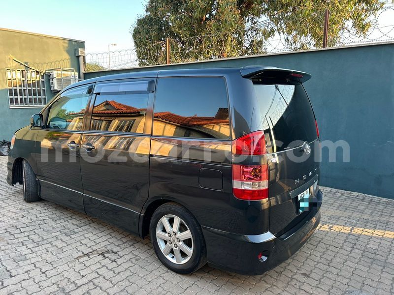 Big with watermark toyota noah maputo maputo 28455